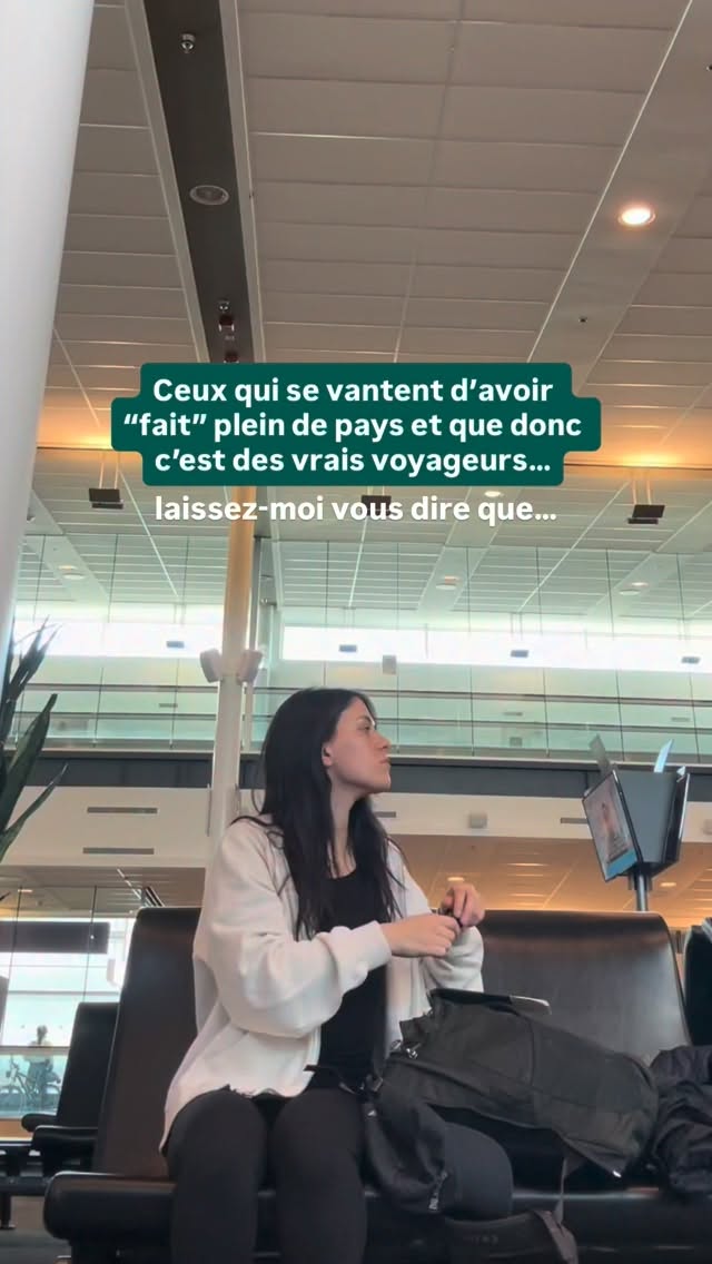 Vous avez rien compris 👇

On ne “fait” pas un pays. Au mieux on le découvre, on y est de passage quelques semaines ou mois… Et même en y restant assez longtemps, on ne connaîtra juste jamais tout un pays. Et c’est ce que cette expression laisse penser…

Je trouve aussi que “faire” un pays ça sent le colonialisme et la surconsommation à plein nez. On débarque, on consomme, on repart et on passe au suivant 🤯

Moi aussi j’ai cru que c’était ça voyager et découvrir le monde : enchaîner les destinations, voir le plus d’endroits possible, remplir son passeport. Que plus t’en vois, plus t’as vécu.

Et puis l’Amérique latine m’a fait changer d’avis 🙈 
J’ai eu des fous rires, j’ai dansé, vu des paysages que j’aurais jamais pensé pouvoir voir un jour, j’ai rencontré des personnes incroyables, eu plein de remises en question. Et pour la première fois j’ai pas eu envie de continuer cette quête infinie. J’avais qu’une envie c’était de revenir. Comprendre plus. M’intégrer. Aller plus loin que ce qu’on voit en deux semaines.

Pour moi, le voyage, c’est avant tout un moment pour soi qui te transforme, qui t’oblige à ralentir, et parfois à revenir au même endroit parce qu’un café, un quartier, une personne t’a marqué pour toujours ✨

📍Ta safe place pour voyager avec sens : @palma_avenue 
@palma_avenue 
@palma_avenue

voyage sur mesure | voyage solo | digital nomad | conseils voyage | voyage Amérique latine | voyager seul