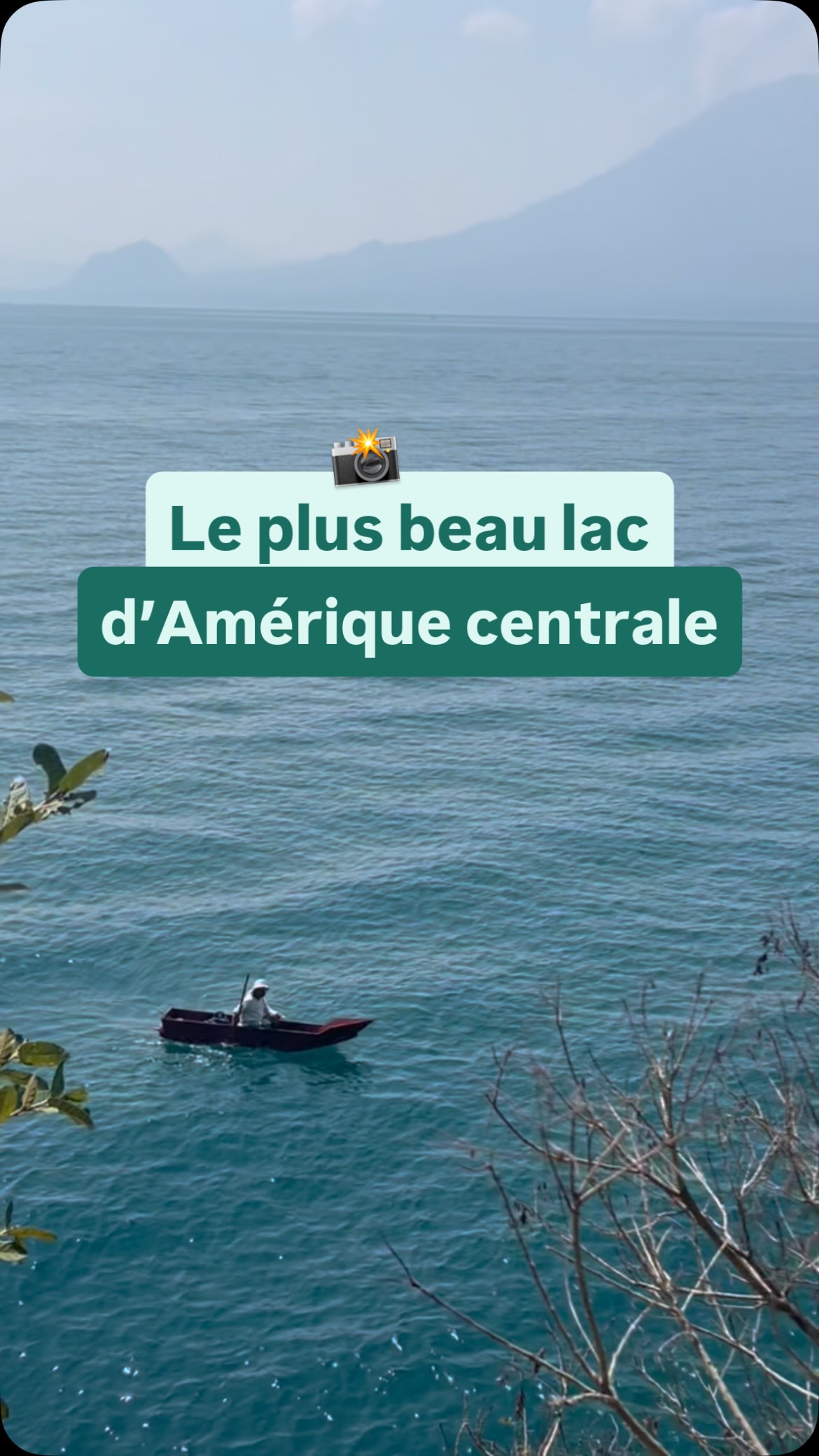 À savoir avant d’y aller👇

📍 Situé à environ 3h d’Antigua au Guatemala, le lac Atitlán est un endroit magique ✨

🌋 Entouré de 3 volcans : San Pedro, Tolimán et Atitlán

Chaque village autour du lac a sa propre ambiance : 
- Panajachel est le point d’entrée principal du lac 
- San Marcos pour les amateurs de yoga et de spiritualité
- San Pedro pour la fête 
- San Juan pour l’artisanat et l’art maya
- Santa Cruz pour la tranquillité

Activités : rando, paddle, kayak, yoga, cours d’espagnol, atelier de tissage maya, visite des plantations de café et des fermes de permaculture, atelier confection de chocolat

Déplacements :
Ils se font en lancha, les bateaux-taxis locaux entre les différents villages. Compter 20-25 quetzales le trajet (environ 2,80 € / 4,50 $ CAD). 

🗓️ Meilleure période : novembre à avril
Saison sèche, plus de soleil et températures autour de 22-24°C. Le reste de l’année, les pluies peuvent être intenses et le ciel souvent couvert.

📍Ta safe place pour voyager avec sens : @palma_avenue 
@palma_avenue 
@palma_avenue

voyage sur mesure | voyage solo | digital nomad | conseils voyage | voyager seul | voyage Amérique latine | voyage Guatemala