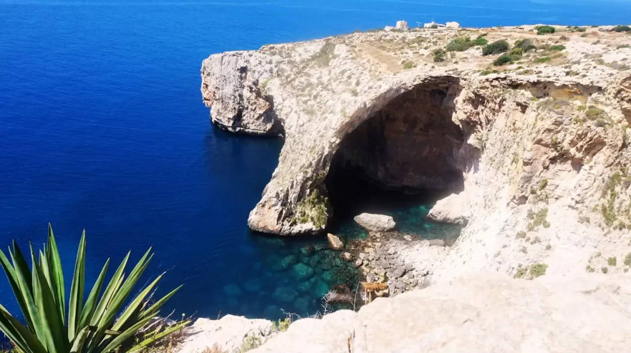 Vue panorama blue grotte à Malte